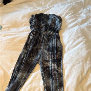 Elegant Black and Gray Jumpsuit